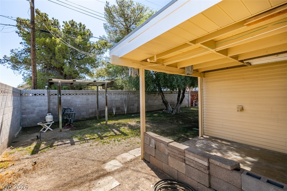 661 Burton Street Henderson NV 89015
