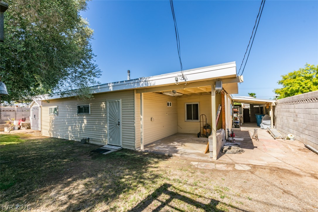 661 Burton Street Henderson NV 89015