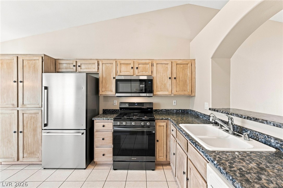 904 Shadowfax Road Henderson NV 89015