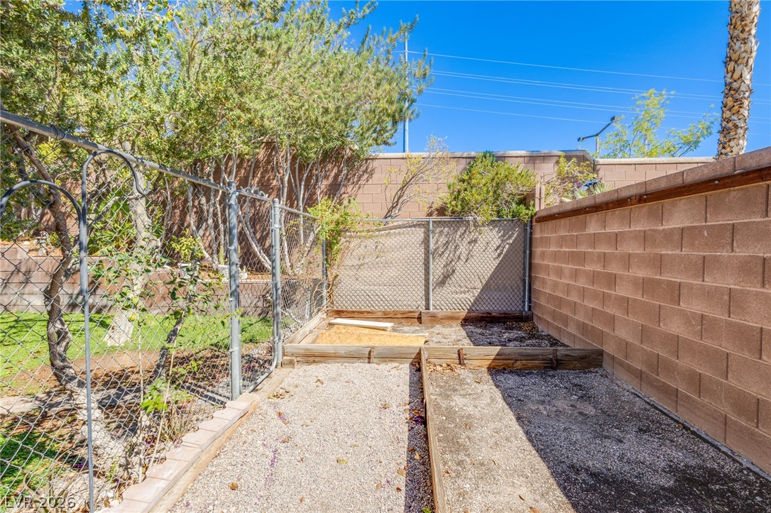 11540 Cannon Falls Avenue Las Vegas NV 89138