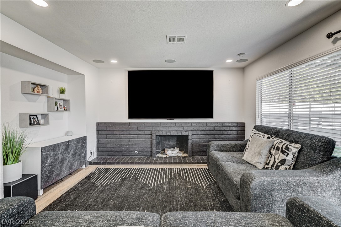 4372 Alderbrook Court Las Vegas NV 89103