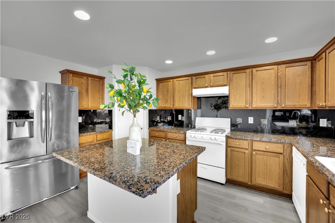 6466 Fulton Meadows Avenue Las Vegas NV 89141