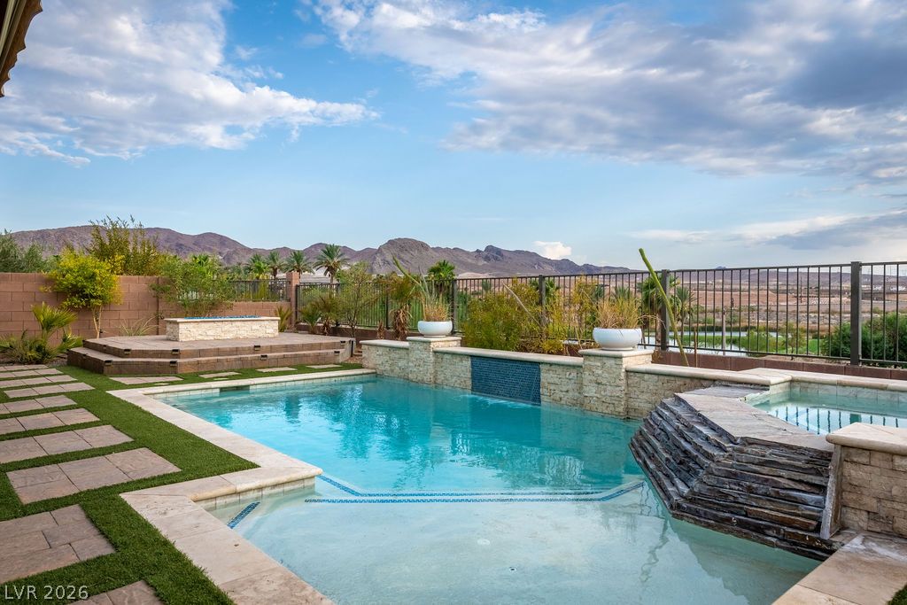 59 Alta Cascata Place Henderson NV 89011