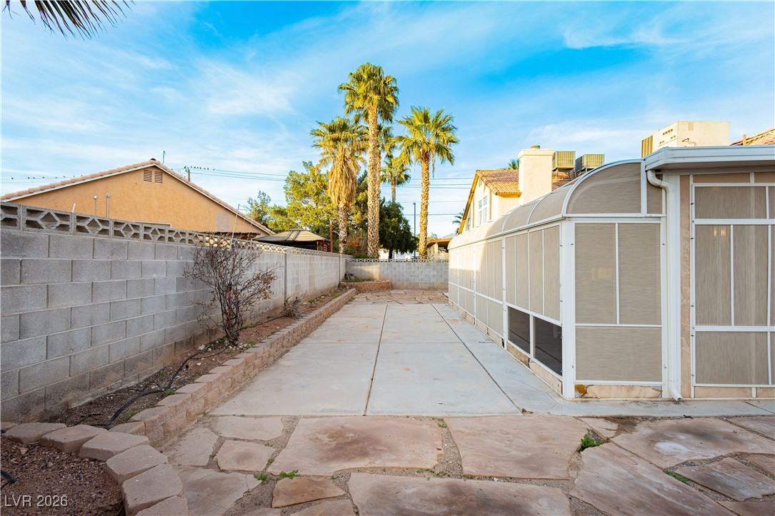 5525 Rock Creek Lane Las Vegas NV 89130