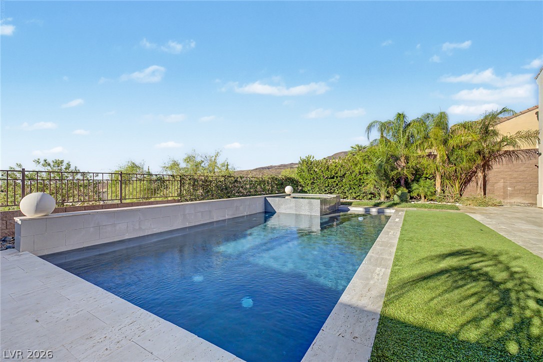 2240 Martinique Avenue Henderson NV 89044