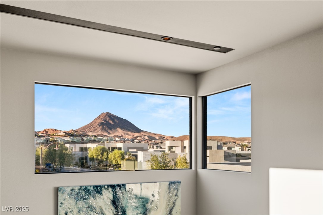20 Highland Cove Lane Henderson NV 89011