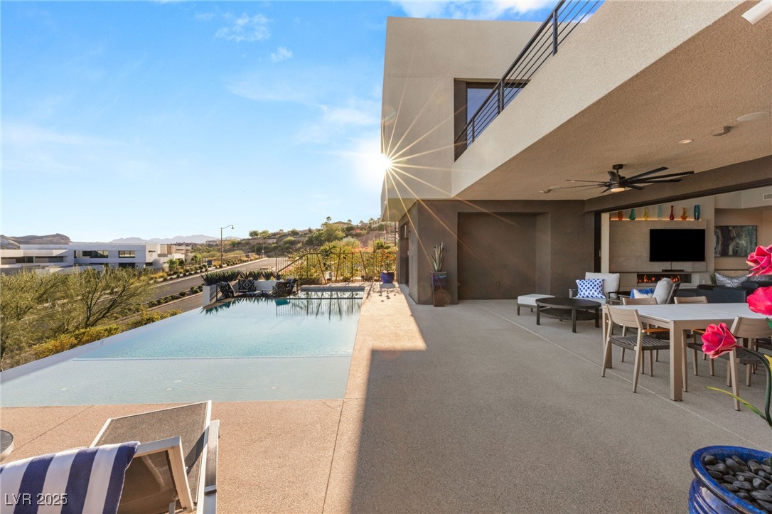 20 Highland Cove Lane Henderson NV 89011