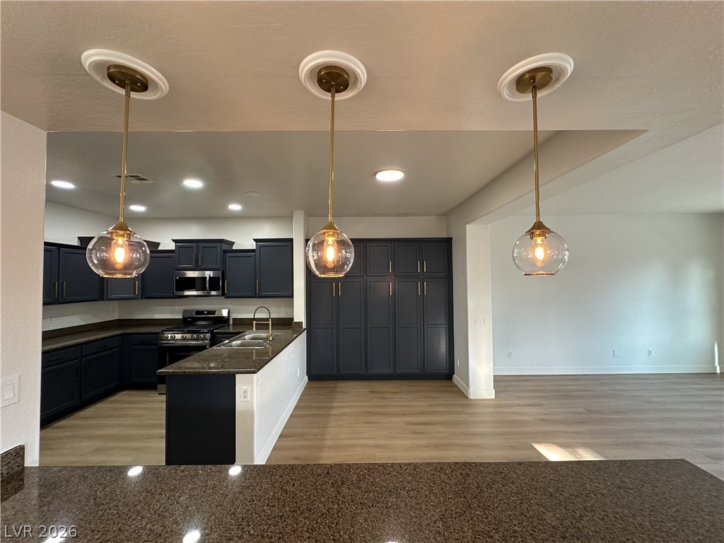5728 Flying Birdie Avenue Las Vegas NV 89122