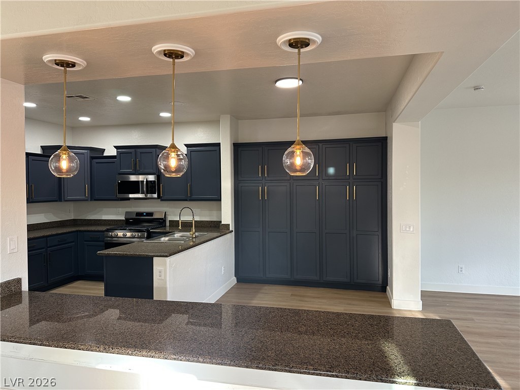 5728 Flying Birdie Avenue Las Vegas NV 89122