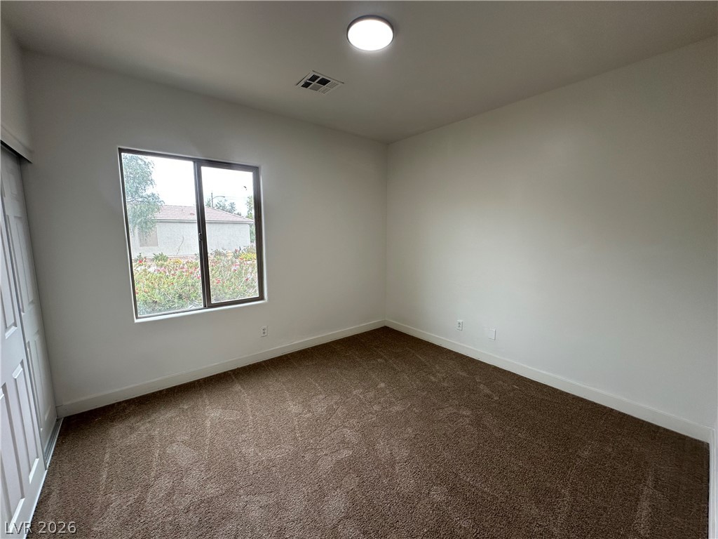 5728 Flying Birdie Avenue Las Vegas NV 89122