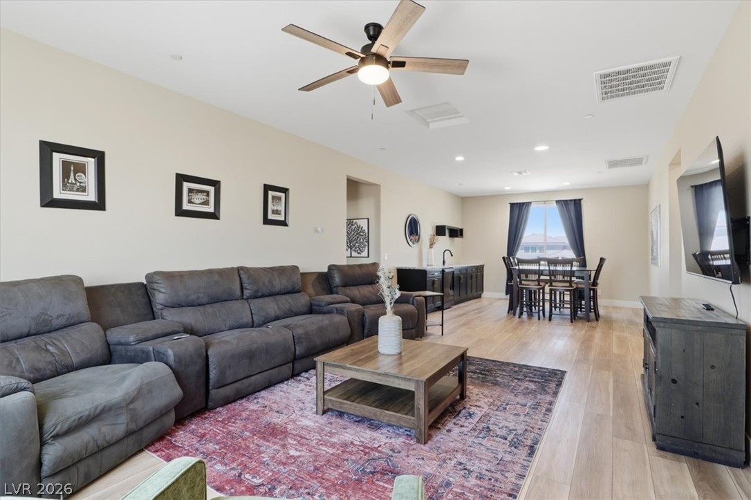 724 North Naples Street Henderson NV 89015