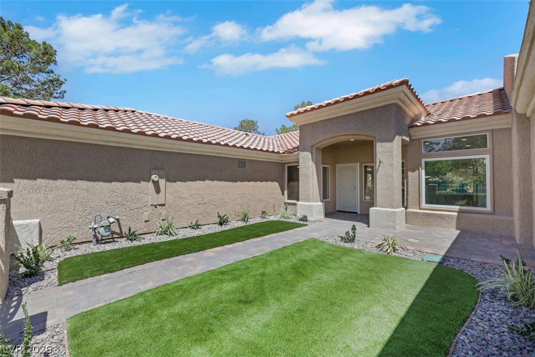 9320 January Drive Las Vegas NV 89134