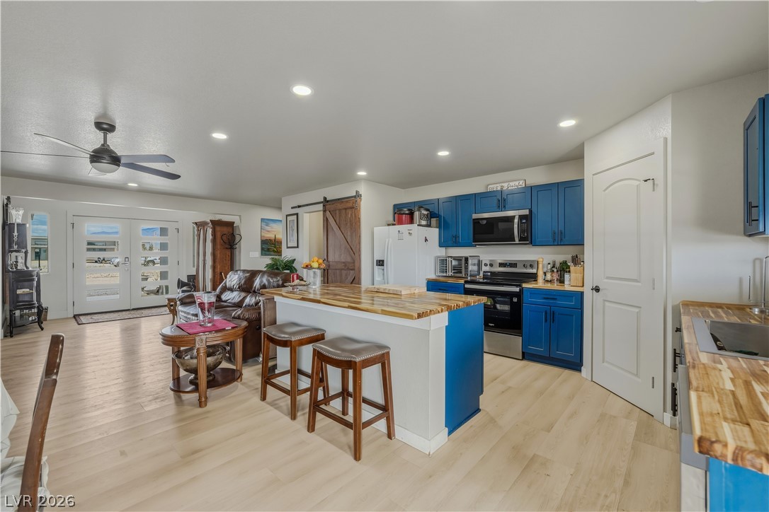 921 West Leffner Drive Pahrump NV 89060