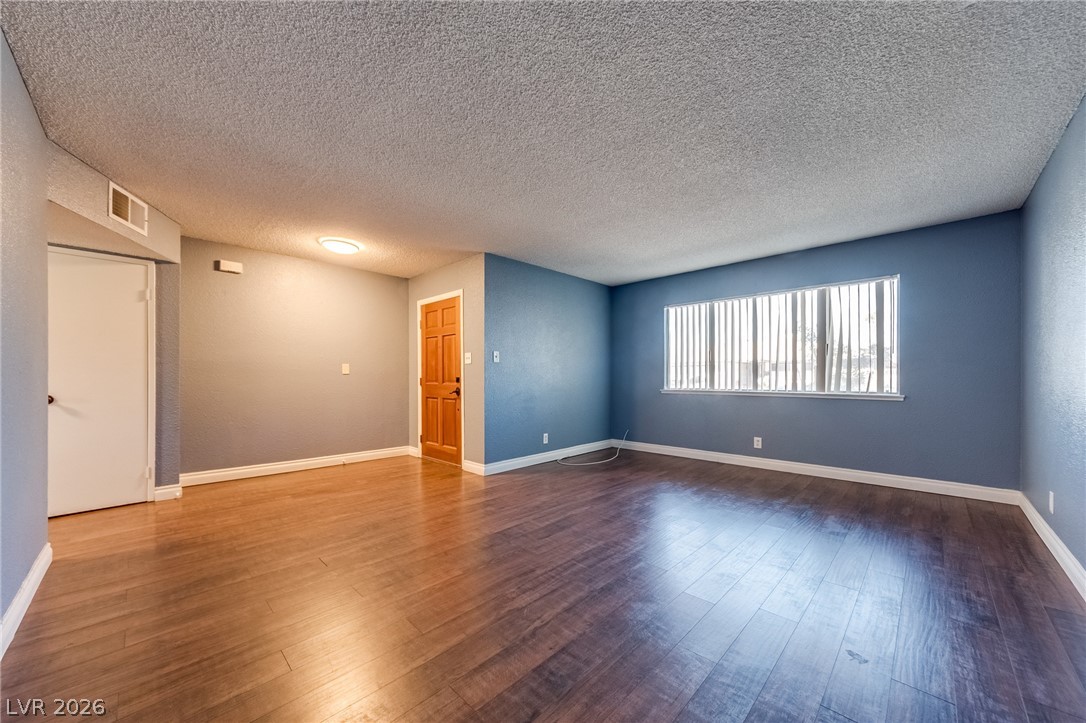 7625 Genzer Drive Las Vegas NV 89145