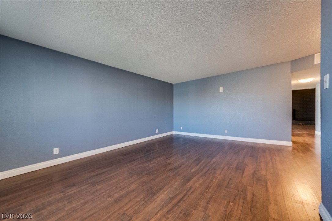 7625 Genzer Drive Las Vegas NV 89145