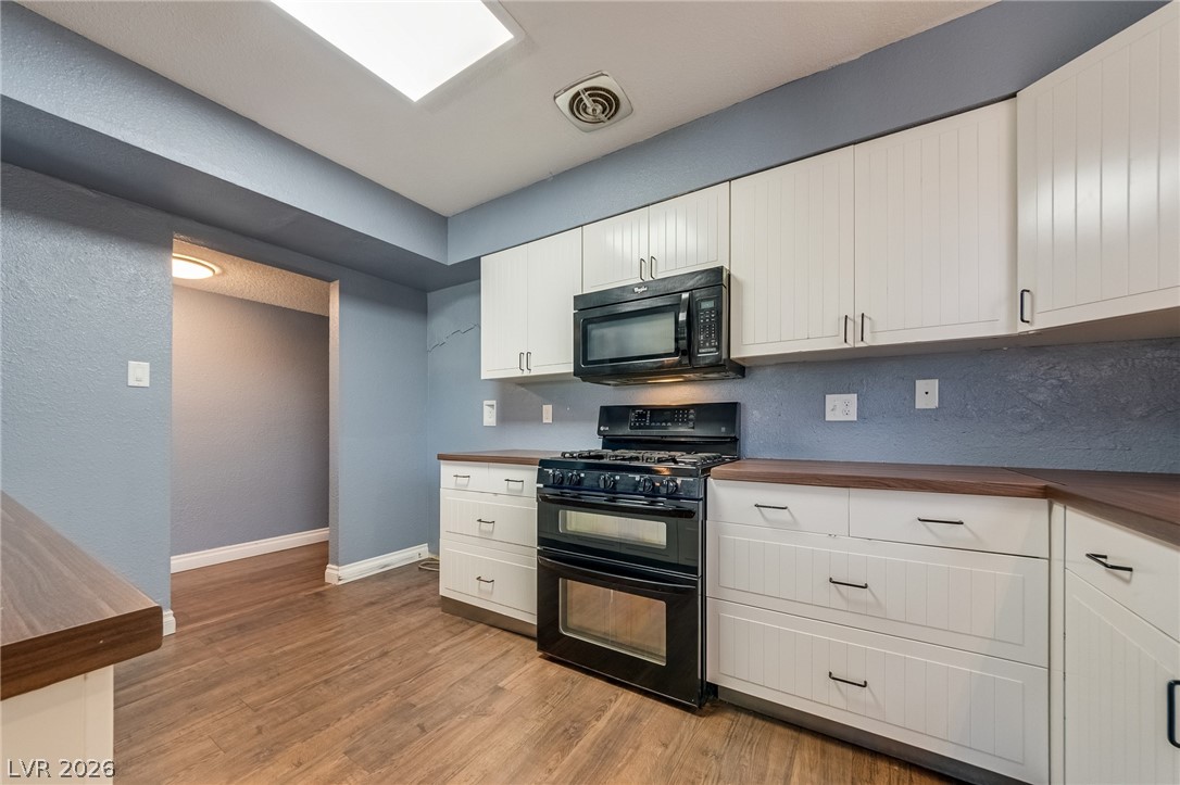 7625 Genzer Drive Las Vegas NV 89145