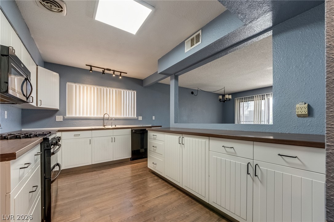 7625 Genzer Drive Las Vegas NV 89145