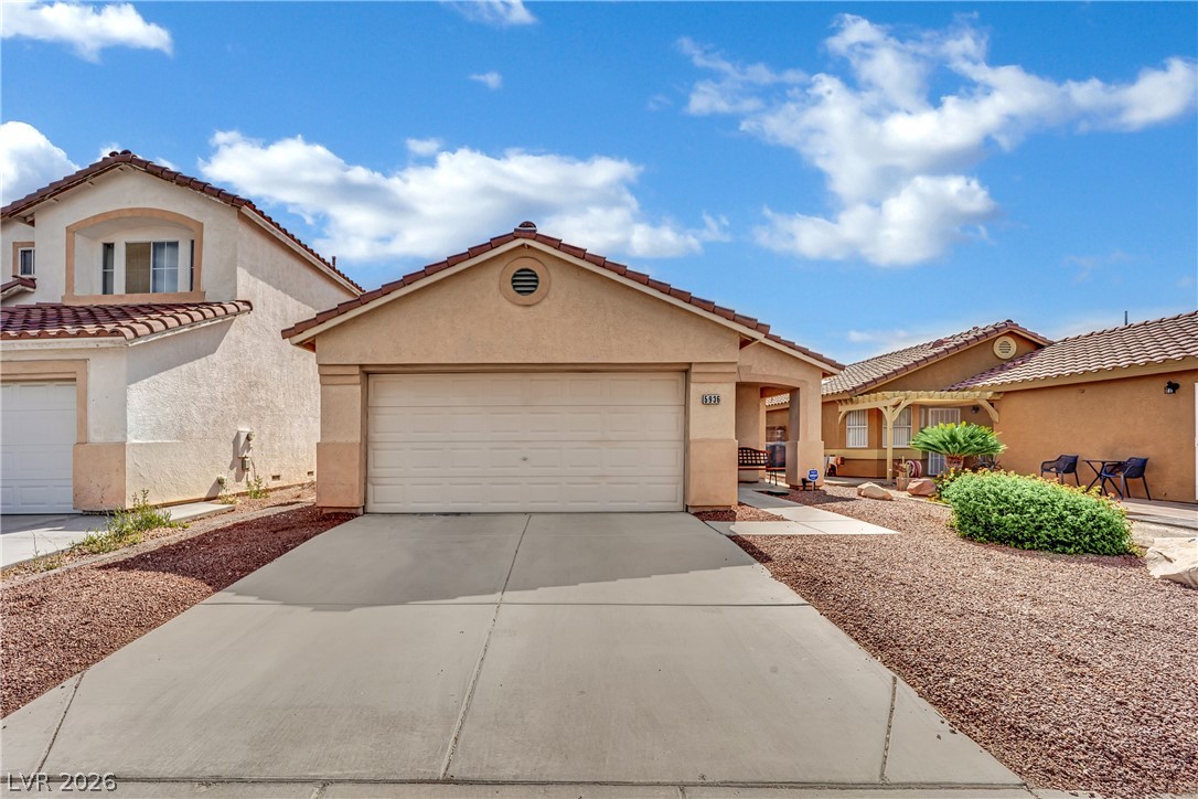 5936 Round Castle Street Las Vegas NV 89130