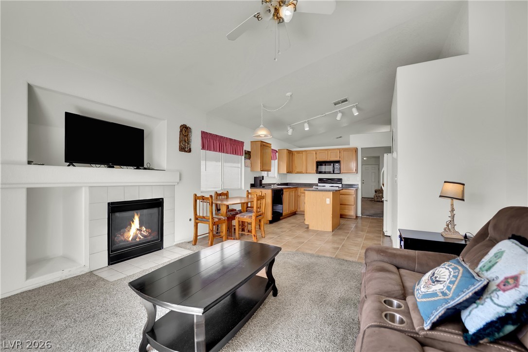 5936 Round Castle Street Las Vegas NV 89130