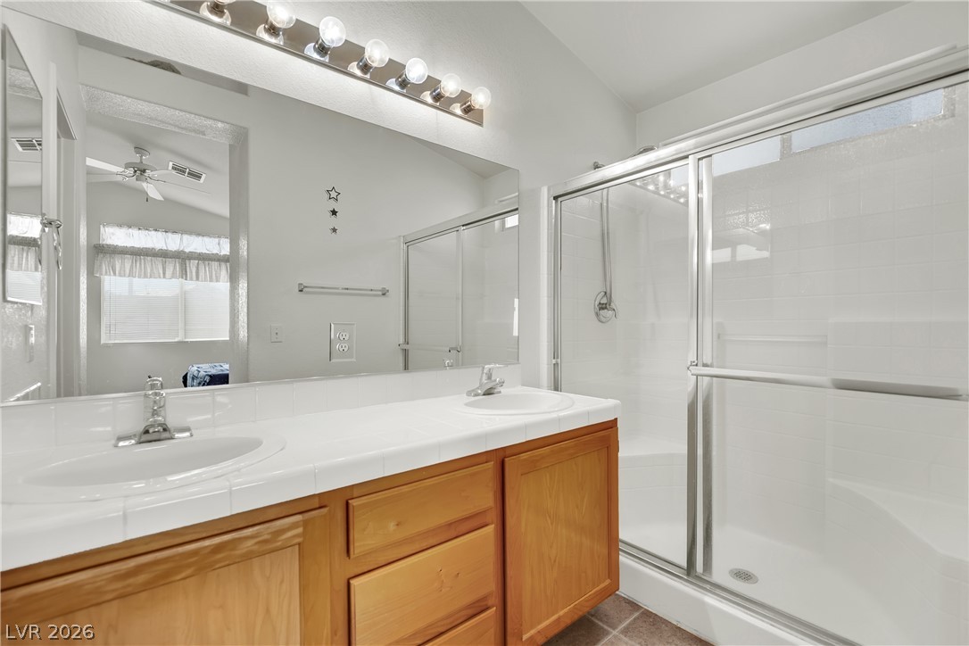 5936 Round Castle Street Las Vegas NV 89130