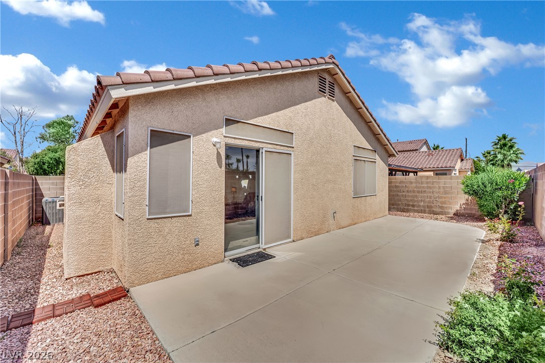 5936 Round Castle Street Las Vegas NV 89130
