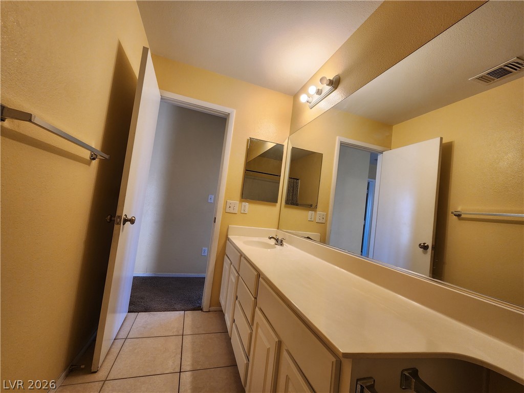 8717 Majestic Pine Avenue Las Vegas NV 89143