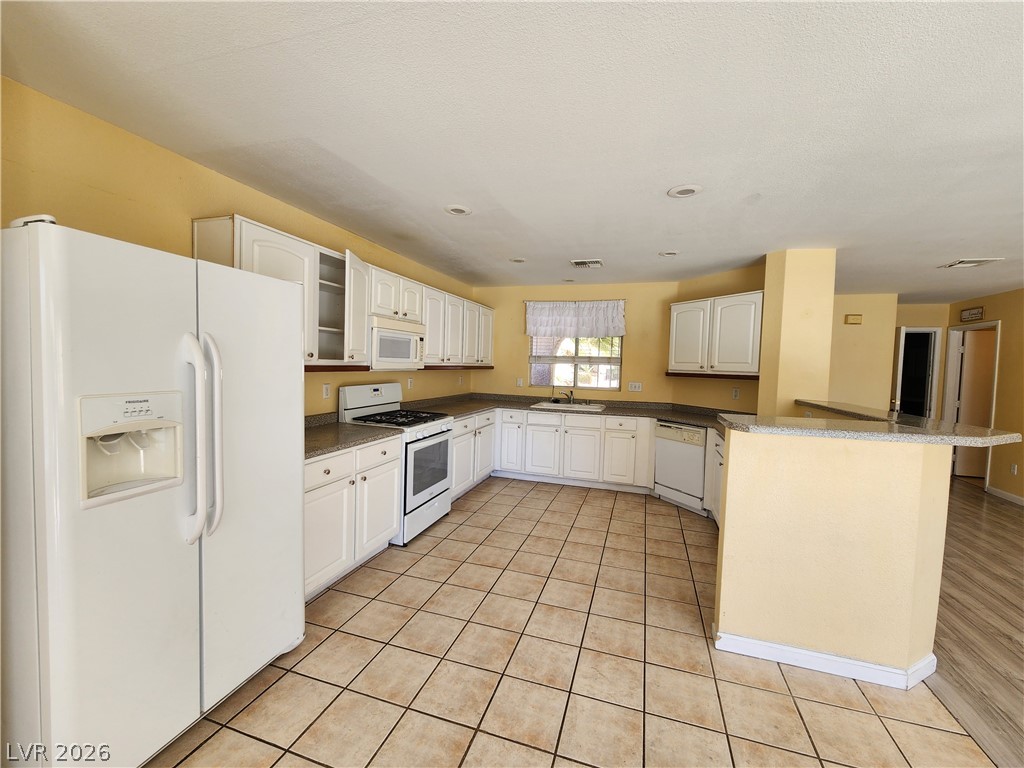 8717 Majestic Pine Avenue Las Vegas NV 89143