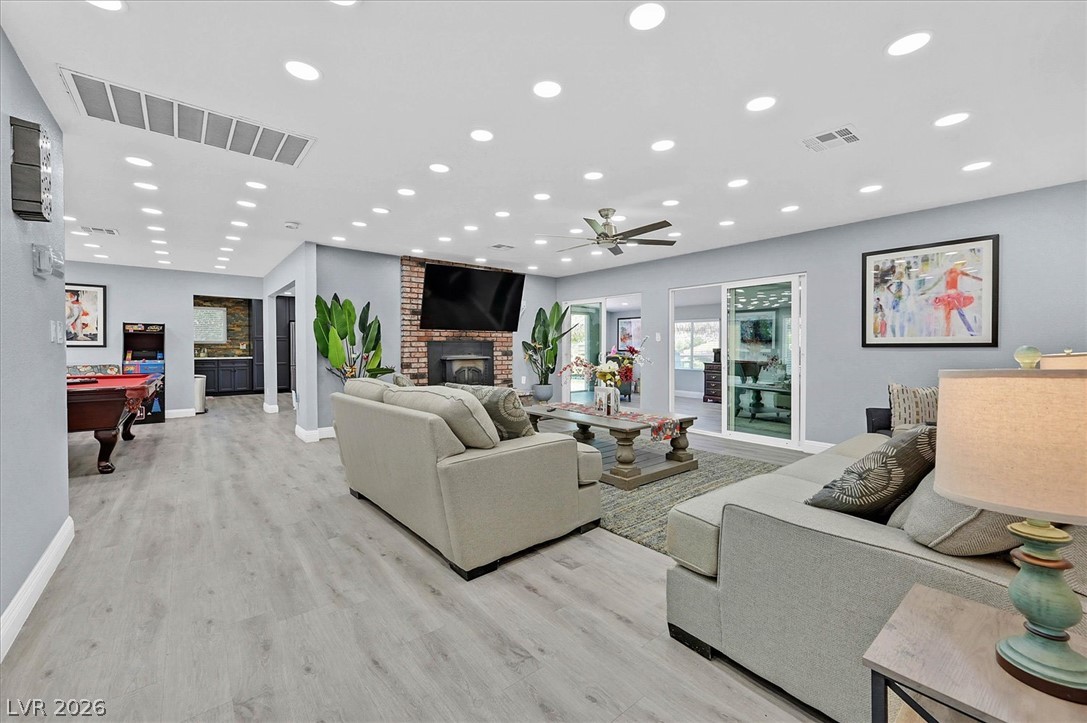 120 Chartan Avenue Las Vegas NV 89183