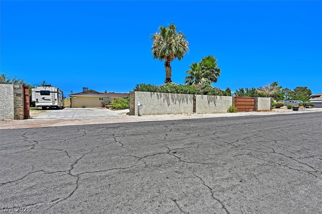120 Chartan Avenue Las Vegas NV 89183