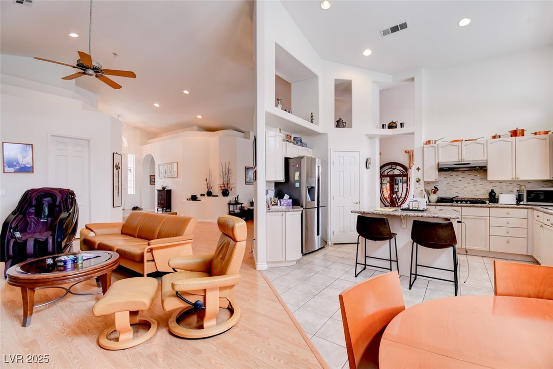 8759 Las Olivas Avenue Las Vegas NV 89147