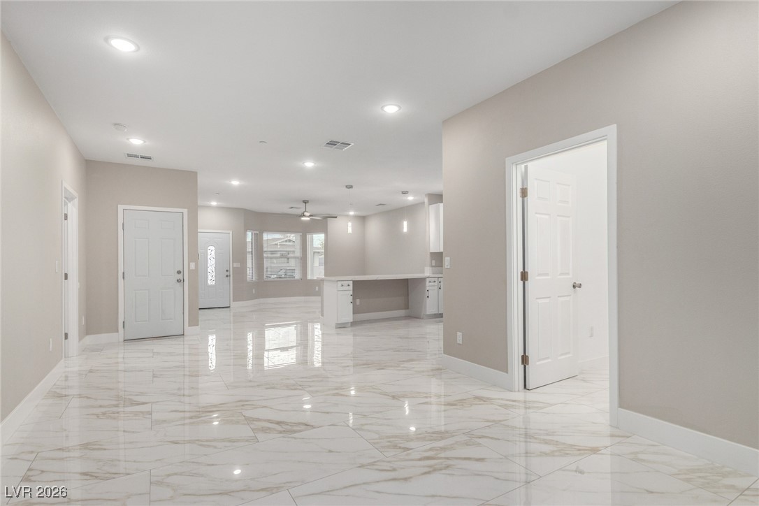 6132 Glacier Avenue Las Vegas NV 89156