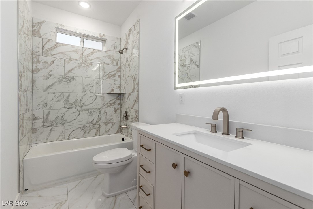 6132 Glacier Avenue Las Vegas NV 89156