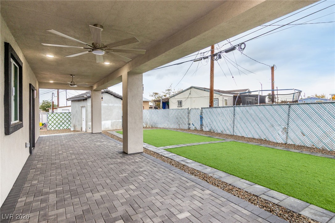 6132 Glacier Avenue Las Vegas NV 89156
