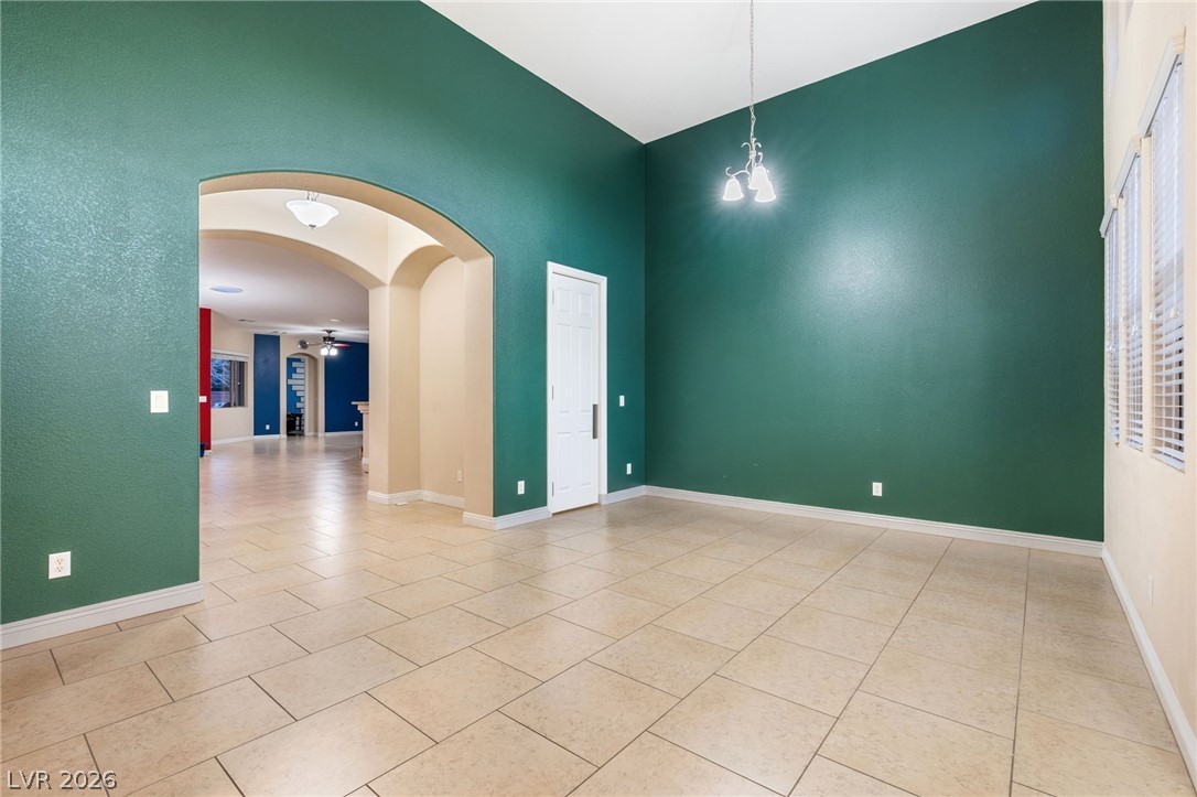 4992 Michael Jay Way Las Vegas NV 89149