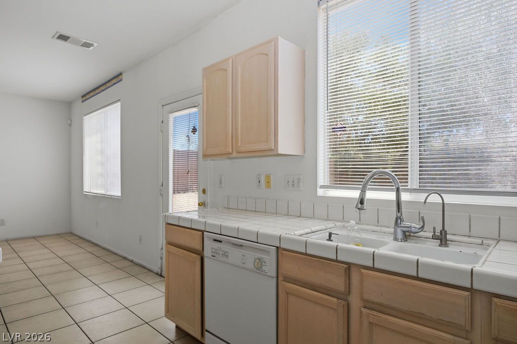 527 Startop Street Henderson NV 89052