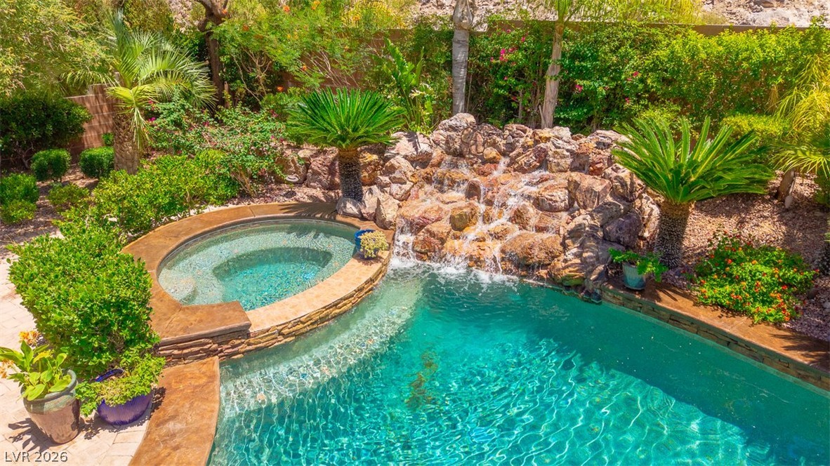 1794 Amarone Way Henderson NV 89012