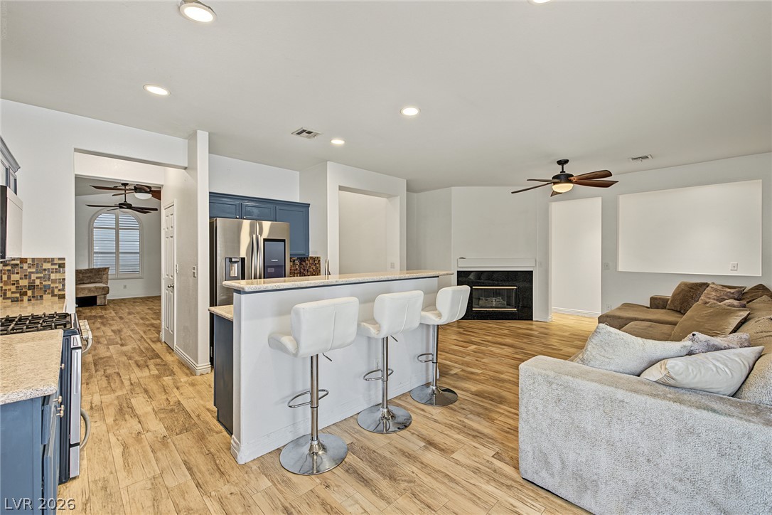 733 Smokey Mountain Avenue Henderson NV 89012