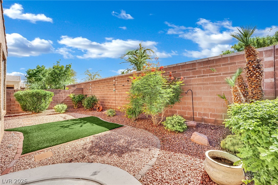6633 Scavenger Hunt Street North Las Vegas NV 89084