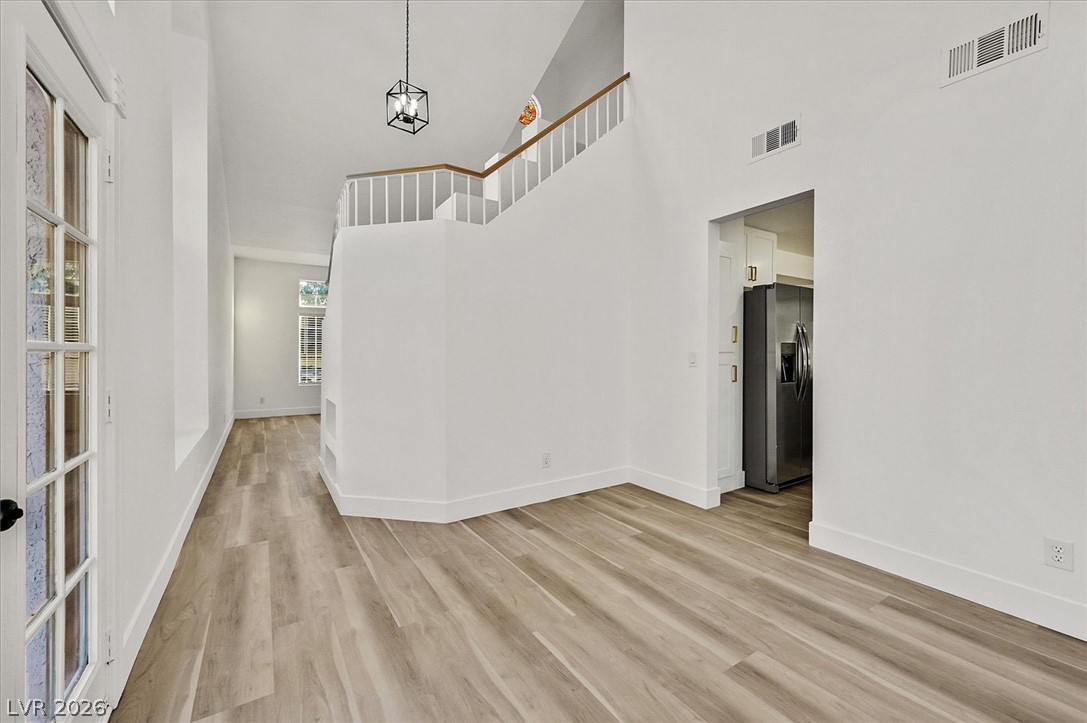 9512 Valley Hills Avenue Las Vegas NV 89134