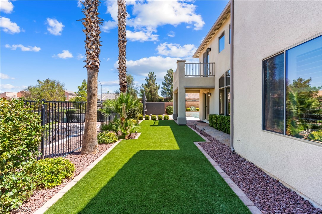1101 Fairbury Street Henderson NV 89052