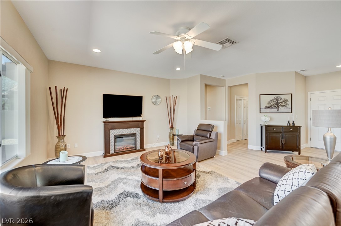 2570 Terrytown Avenue Henderson NV 89052