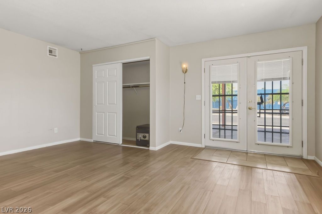 5153 San Rafael Avenue Las Vegas NV 89122