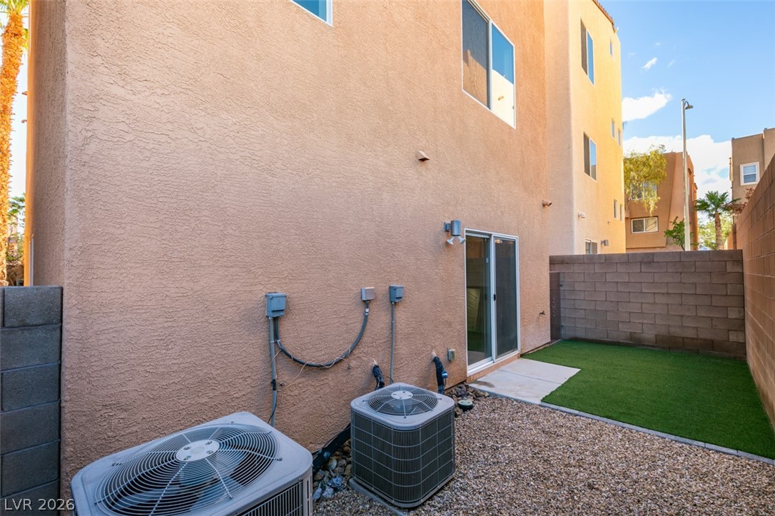 9382 Brigham Avenue Las Vegas NV 89178