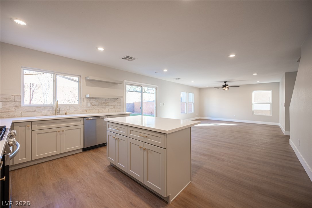 10642 Ostend Avenue Las Vegas NV 89166