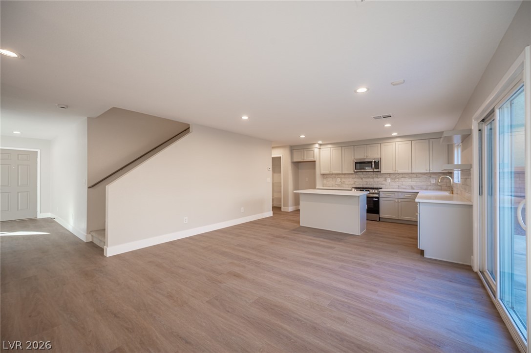 10642 Ostend Avenue Las Vegas NV 89166