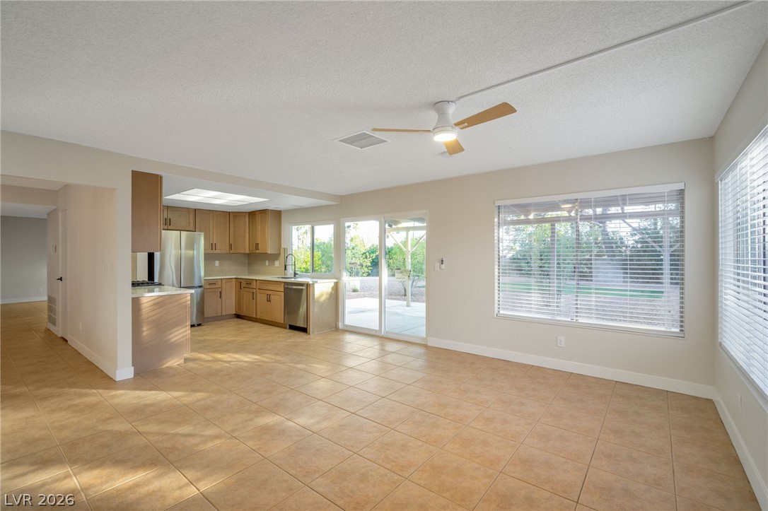 5279 Willowhaven Avenue Las Vegas NV 89120
