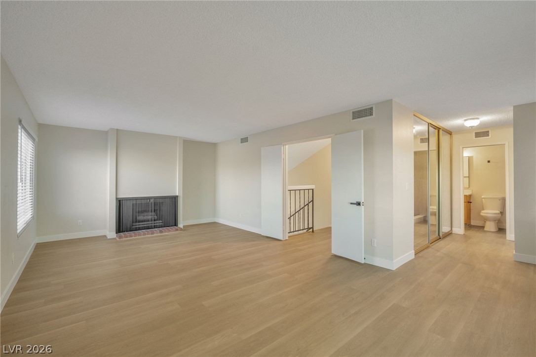 5279 Willowhaven Avenue Las Vegas NV 89120