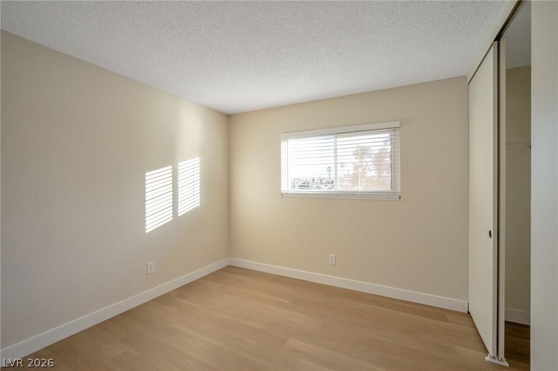 5279 Willowhaven Avenue Las Vegas NV 89120