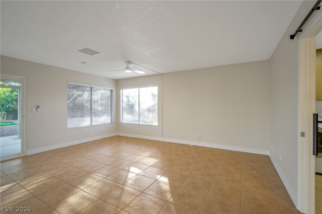 5279 Willowhaven Avenue Las Vegas NV 89120