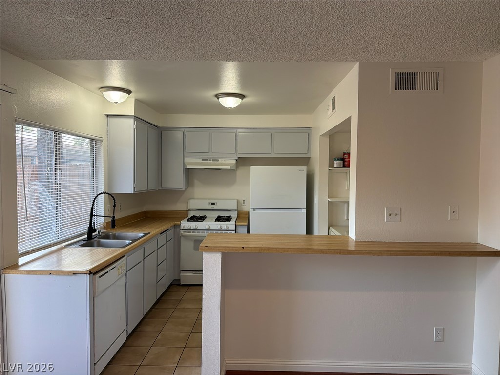 6168 Meadow View Lane Las Vegas NV 89103